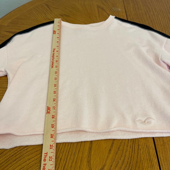 Hollister Sweater cropped Women Sz M slightly used - Picture 6 of 8